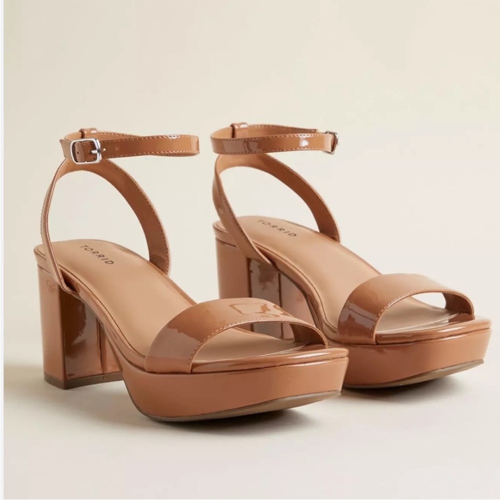 Torrid Brown Platform Sandals, NWT